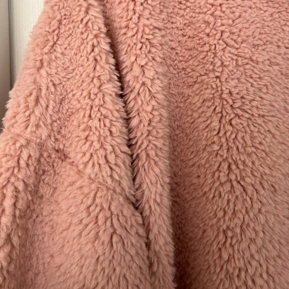 EUC, Gap Sherpa Pullover Sweater, Pink, Women's Size 2XL, with Mockneck - Picture 4 of 4